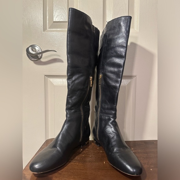 ♦️ Michael Kors Black knee high leather boots with gold studs size 5.5 - Picture 4 of 16